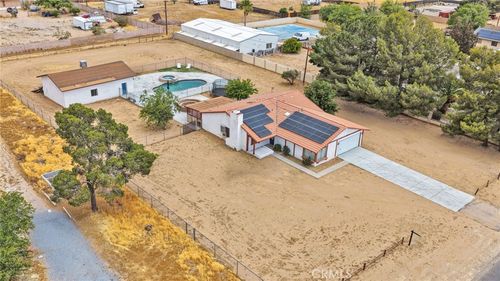 14798 Dos Palmas Rd, Victorville, CA, 92392 | Card Image