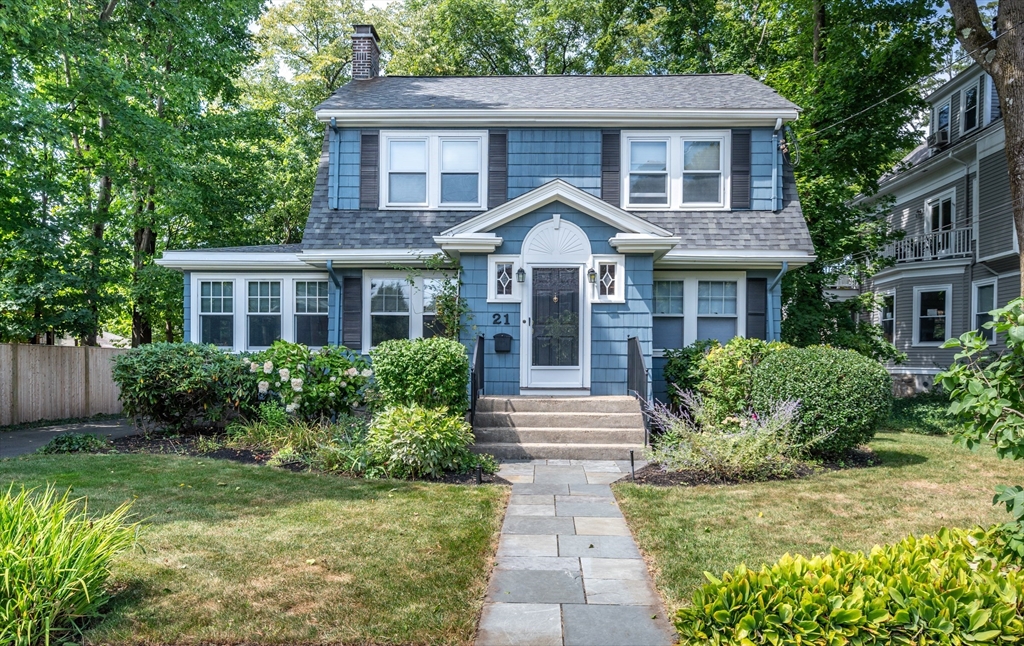 Wessex Rd, Newton Center, MA 02459