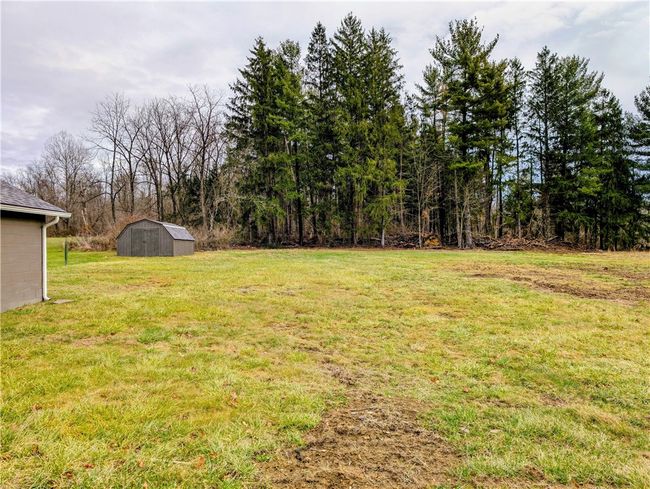 344 Sleepy Hollow Rd, House other with 3 bedrooms, 2 bathrooms and 6 parking in Smithfield PA | Image 25