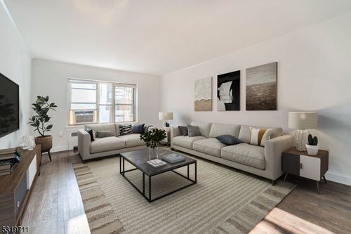 212-10 N Ridgewood Rd, South Orange, NJ, 07079-1554 | Card Image
