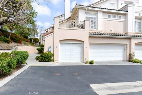 215 Shorebreaker Dr, Laguna Niguel, CA, 92677-9315 | Card Image