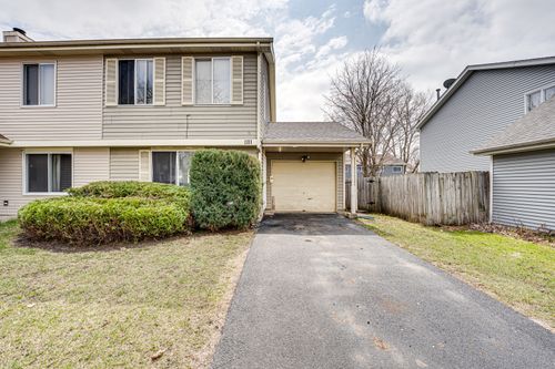 1111 Brunswick Ln, Aurora, IL, 60504-8909 | Card Image