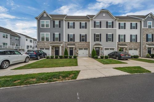 7 Hamilton Ct, PENNSAUKEN, NJ, 08110-1241 | Card Image