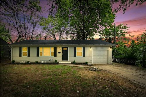 5905 E 99th Ter, Kansas City, MO, 64134-1227 | Card Image