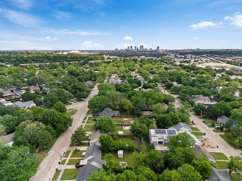 4121 Alamo Ave, Fort Worth, TX, 76107-6404 | Card Image