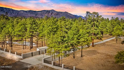 3-5055 Townsend Winona Rd, Flagstaff, AZ, 86004-4409 | Card Image