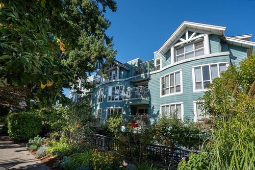 203-1617 Grant St, Vancouver, BC, V5L2Y4 | Card Image