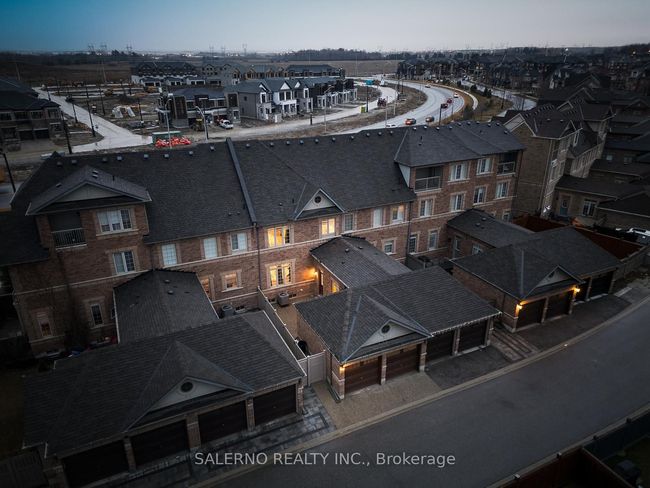 146 Moody Dr, House attached with 3 bedrooms, 3 bathrooms and null parking in Kleinburg ON | Image 38