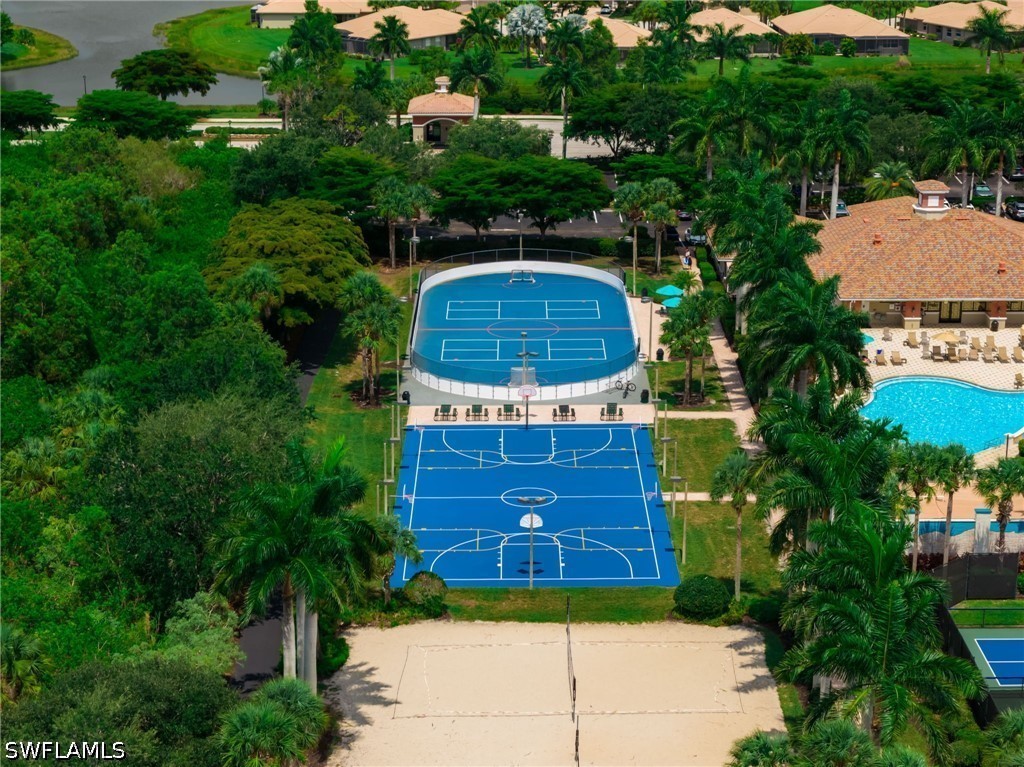 Residential in Estero 5