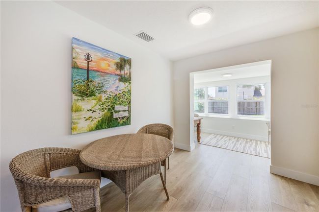 320 84 Th Ave, House other with 2 bedrooms, 1 bathrooms and null parking in ST PETE BEACH FL | Image 8