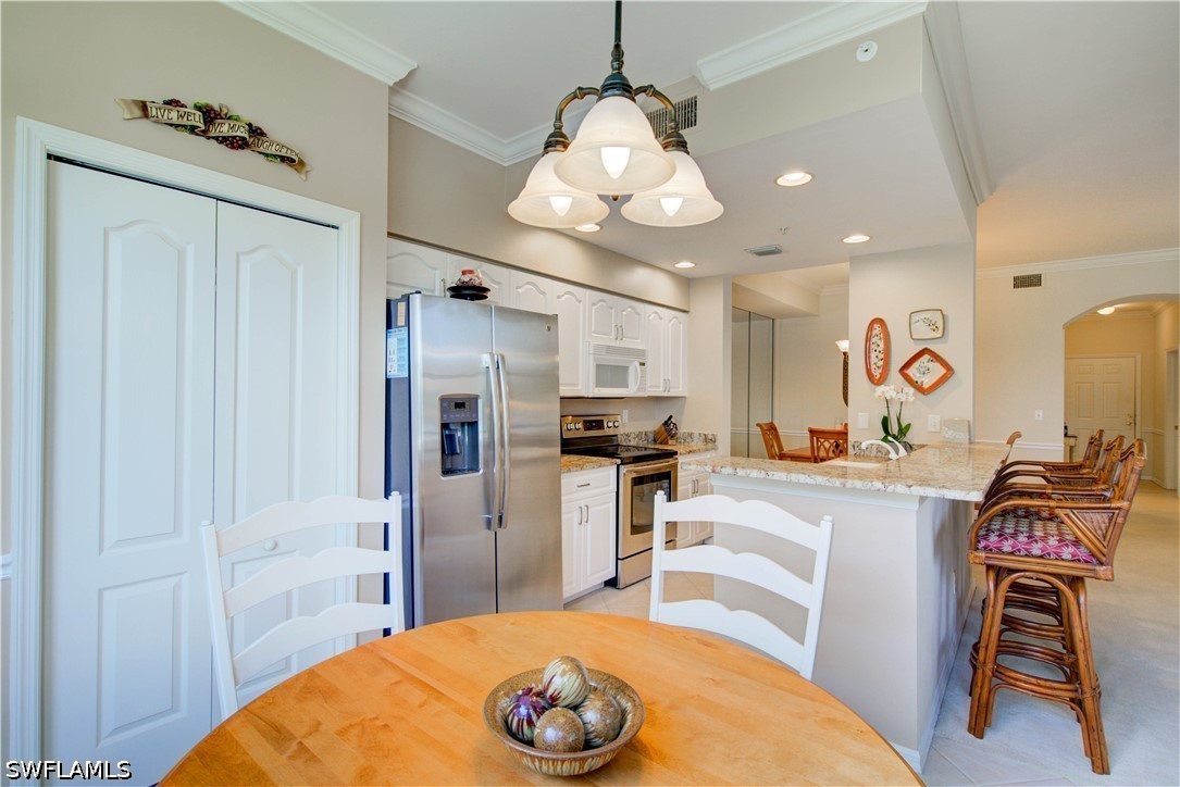 Residential in Naples 4