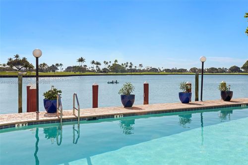 apt-4a-9240 W Bay Harbor Dr, Bay Harbor Islands, FL, 33154-2741 | Card Image