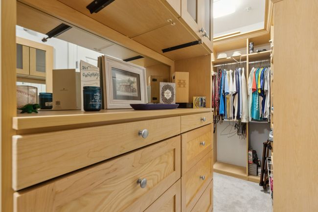 California Closets | Image 18