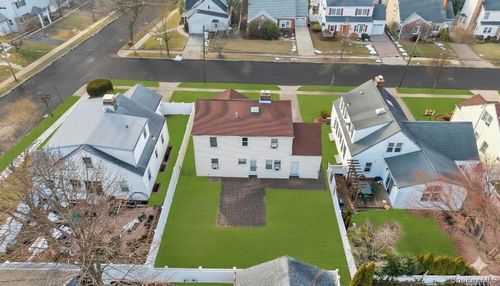 88 Krug Pl, Mineola, NY, 11501-3725 | Card Image