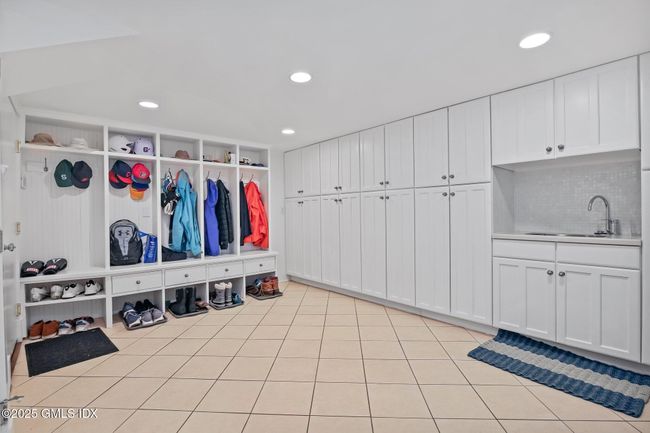 26 Glen Avon Dr, House other with 6 bedrooms, 6 bathrooms and null parking in Riverside CT | Image 38