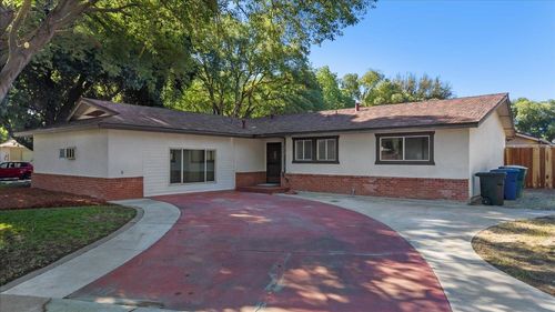 2912 Alder Creek Dr, Modesto, CA, 95355-4126 | Card Image