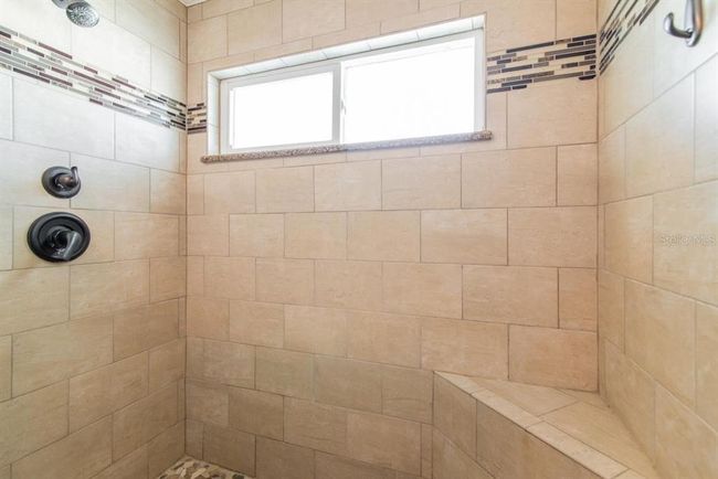 Master Bath | Image 19