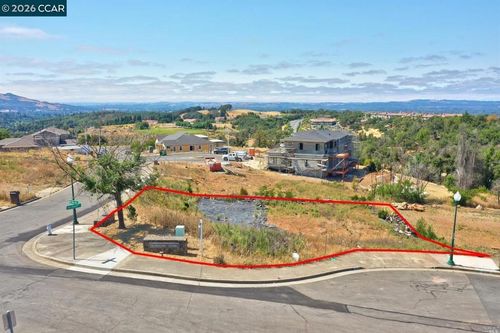 3567 Fir Hollow Ct, Santa Rosa, CA, 95403-0926 | Card Image