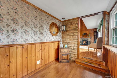 217 W Washington Ave, Pearl River, NY, 10965-2104 | Card Image