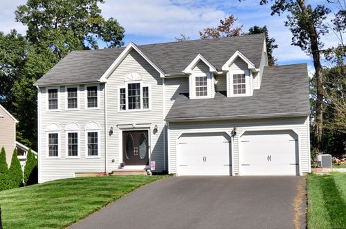 71 Tognalli Dr, Torrington, CT, 06790-5771 | Card Image