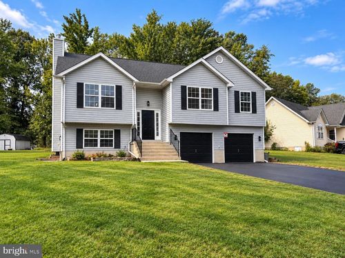 26081 Hills Dr, MECHANICSVILLE, MD, 20659-3927 | Card Image