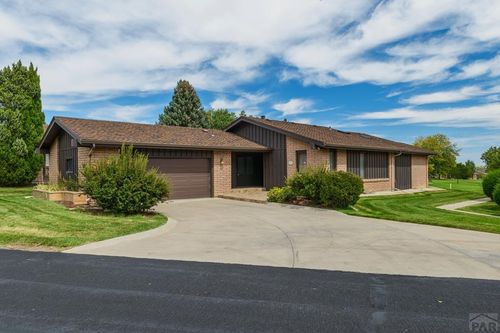 58 Country Club Vlg, Pueblo, CO, 81008-1626 | Card Image