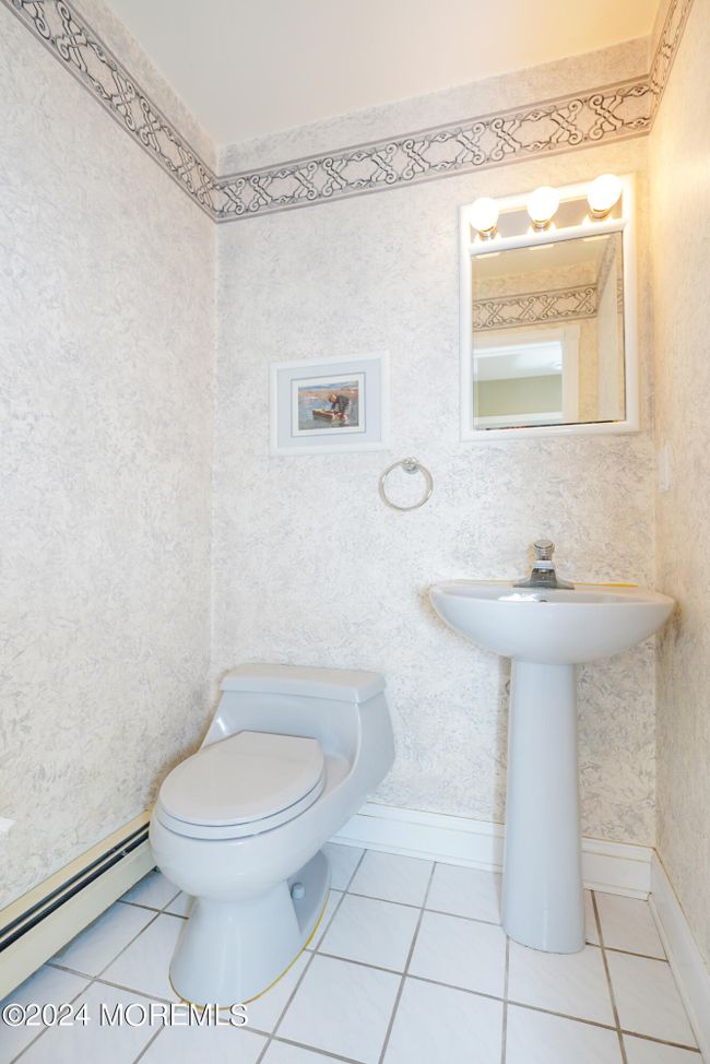 175 State Route 34, House other with 3 bedrooms, 3 bathrooms and null parking in Holmdel NJ | Image 36
