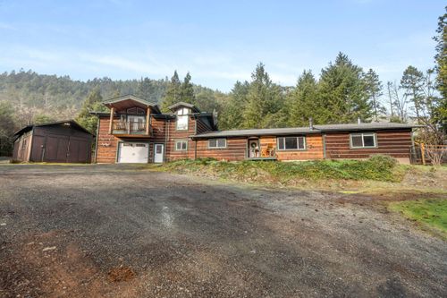 1540 Savage Creek Rd, Grants Pass, OR, 97527-4328 | Card Image