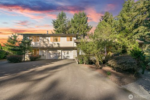 918 Citadel Dr, Everson, WA, 98247-9667 | Card Image