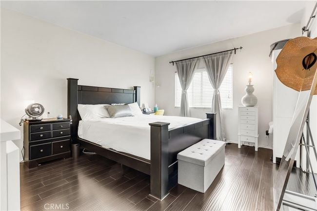 APT-5 - 534 E Hazel St, Townhouse with 2 bedrooms, 3 bathrooms and 2 parking in Inglewood CA | Image 16