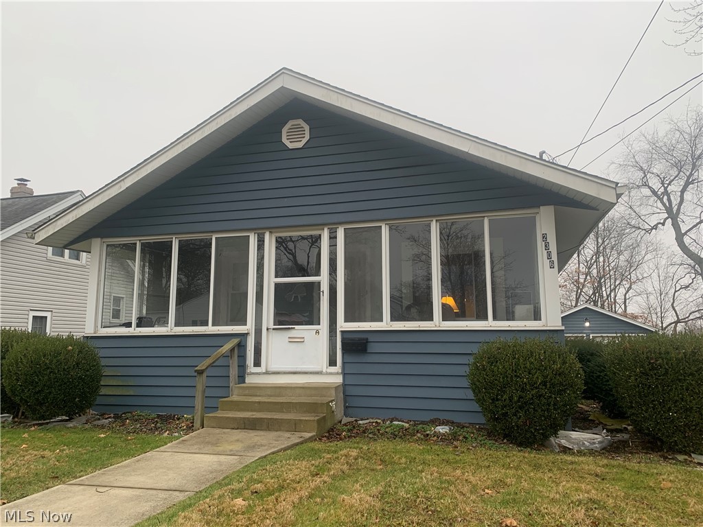 2306 Scotland Drive, Sold in Akron Zoocasa