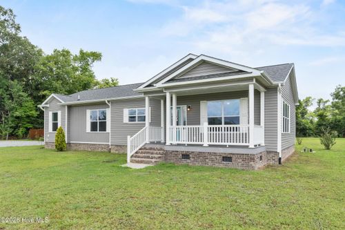 143 Island Creek Rd, Rose Hill, NC, 28458-8524 | Card Image