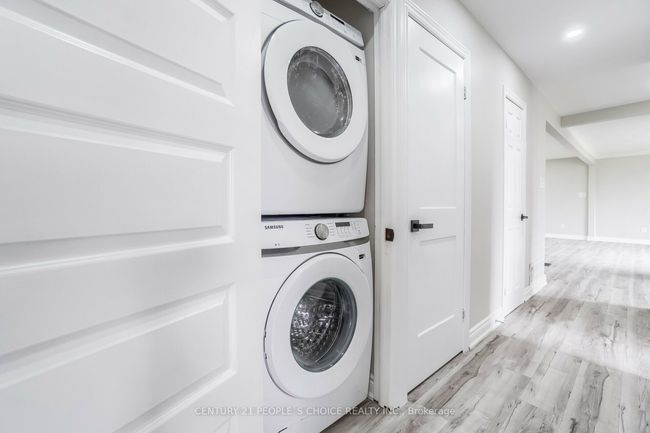 643 S Town Line Rd, House other with 3 bedrooms, 2 bathrooms and 2 parking in Stoney Creek ON | Image 16