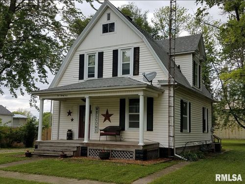 225 W Conrey St, Williamsville, IL, 62693-9757 | Card Image