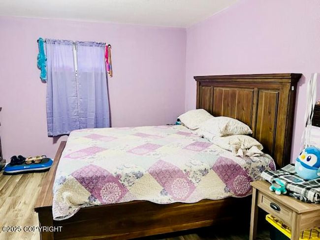 1st Bedroom (1) | Image 23