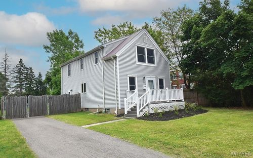 51 N Forest Rd, Amherst, NY, 14221-5229 | Card Image