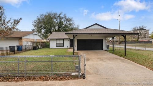 1804 S Nogales Ave, Tulsa, OK, 74107-1836 | Card Image