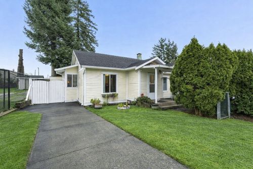 7566 Dunsmuir Street, Mission, BC, V2V4B4 | Card Image