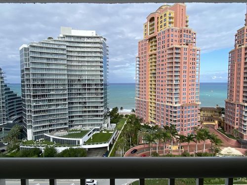 apt-18j-2200 Ne 33rd Ave, Fort Lauderdale, FL, 33305-5800 | Card Image