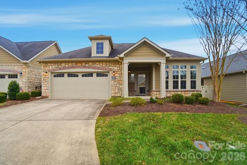 5028 Polo Gate Blvd, Charlotte, NC, 28216-6813 | Card Image