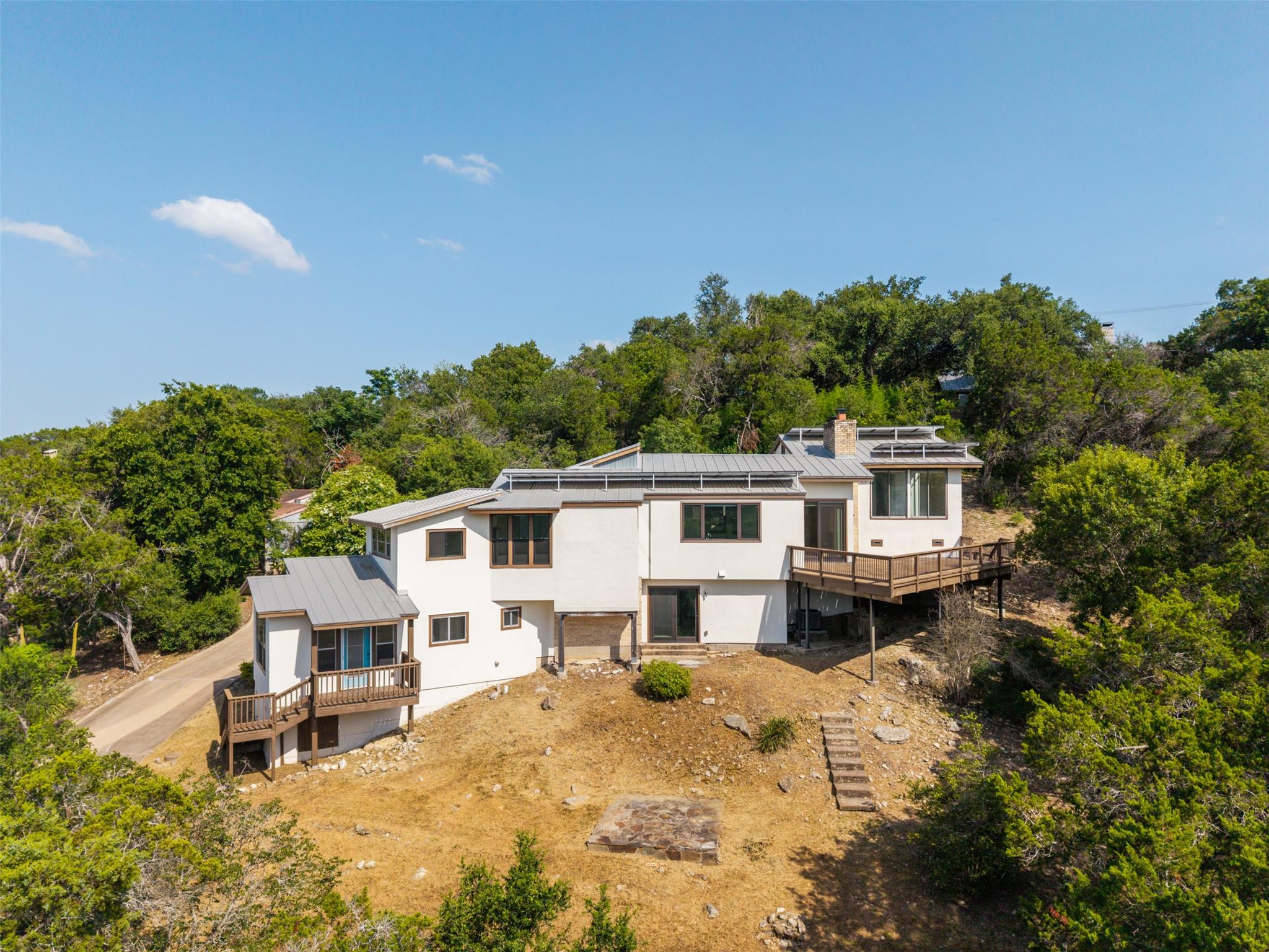Residential in West Lake Hills 3