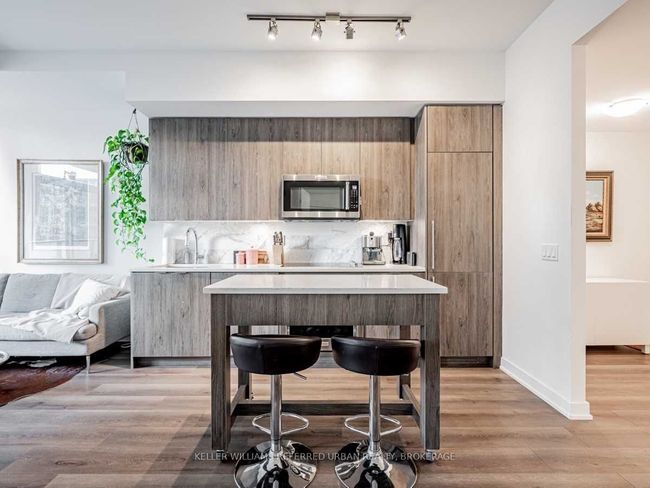 727 - 38 Iannuzzi St, Condo with 1 bedrooms, 1 bathrooms and null parking in Toronto ON | Image 5