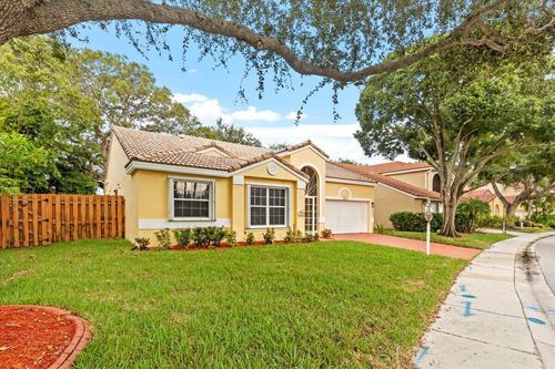 1033 Siena Oaks Cir W, Palm Beach Gardens, FL, 33410-5122 | Card Image