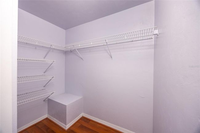 APT-807 - 3901 Sw 20 Th Ave, Condo with 2 bedrooms, 3 bathrooms and null parking in GAINESVILLE FL | Image 24