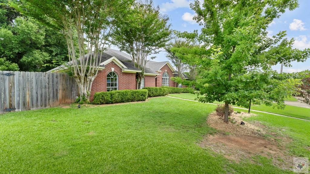 Residential in Wake Village