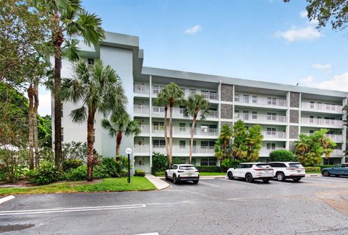 309-802 Cypress Grove Ln, Pompano Beach, FL, 33069-5047 | Card Image
