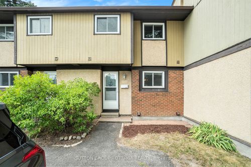 6164 Brookside Lane, Orleans, ON, K1C2K7 | Card Image