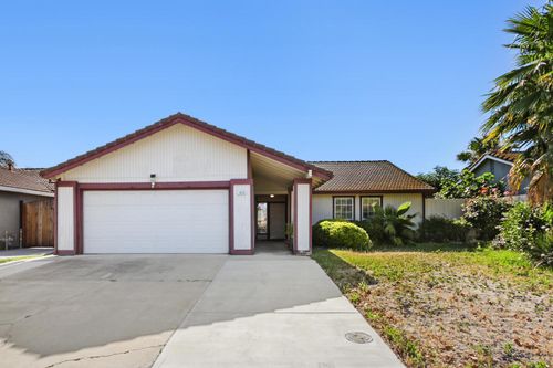 1840 Village Drive, Tracy, CA, 95376 | Card Image