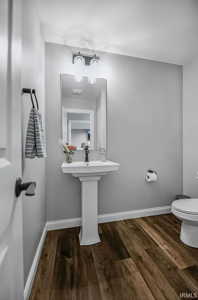 1622 Cobble Hills Dr, House other with 3 bedrooms, 3 bathrooms and null parking in Osceola IN | Image 15