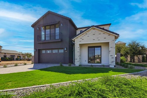 3326 S Stuart Ct, Gilbert, AZ, 85297-8050 | Card Image